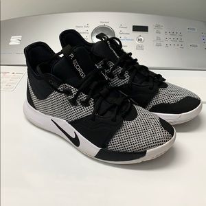 PG3 Monochrome